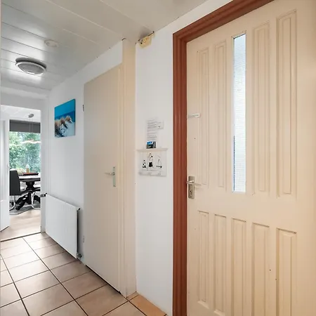 Mit Sonnenterrasse Und Grossem Suedgarten In Strandnaehe - Garnekuul 69 בית נופש