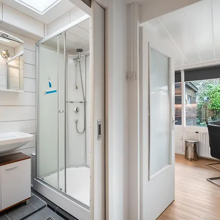 Mit Sonnenterrasse Und Grossem Suedgarten In Strandnaehe - Garnekuul 69 בית נופש *