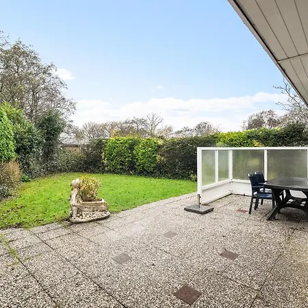 Mit Sonnenterrasse Und Grossem Suedgarten In Strandnaehe - Garnekuul 69