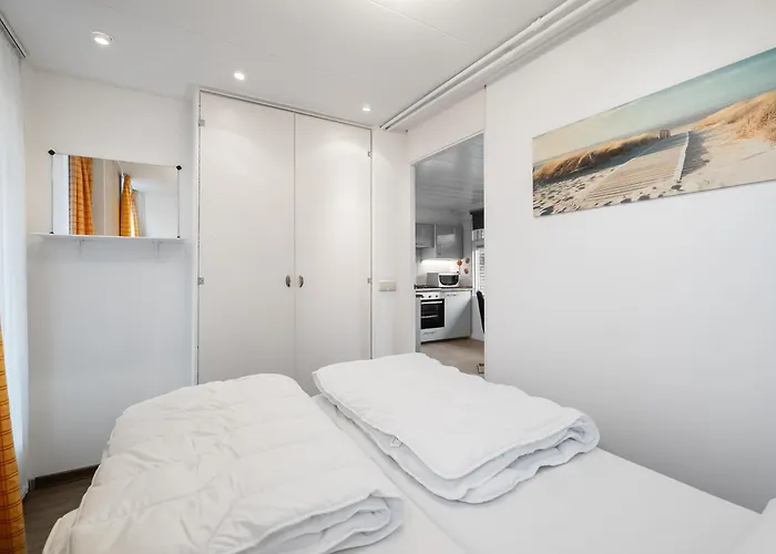 Mit Sonnenterrasse Und Grossem Suedgarten In Strandnaehe - Garnekuul 69 Feriehus