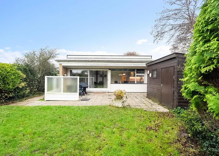 Feriehus Mit Sonnenterrasse Und Grossem Suedgarten In Strandnaehe - Garnekuul 69 Callantsoog